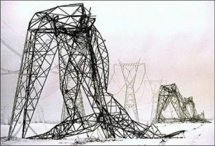 Hydro towers toppled by the 1998 ice storm