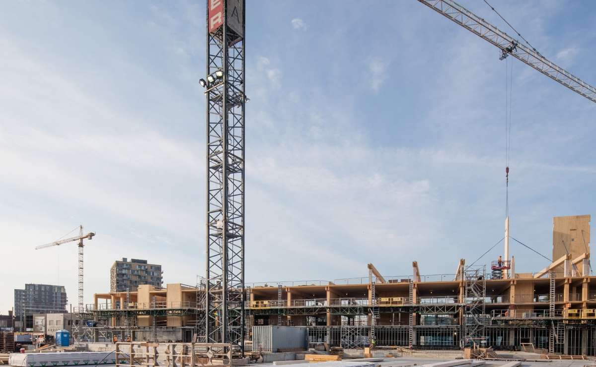 Wooden mid rise construction time lapse video