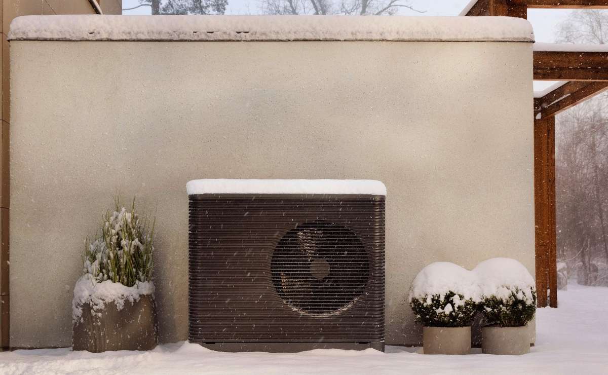 Which heat pump is best in cold climates?