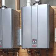 Gas powered tankless water heaters