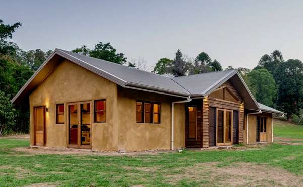 Hempcrete home Image via Ecolibrium Designs