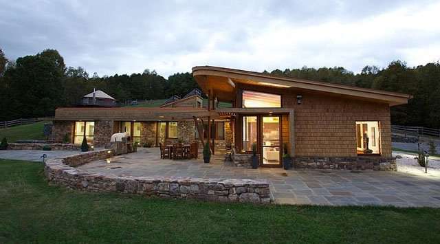 USGBC Outstanding Single Family Home of the Year Earthship Farmstead