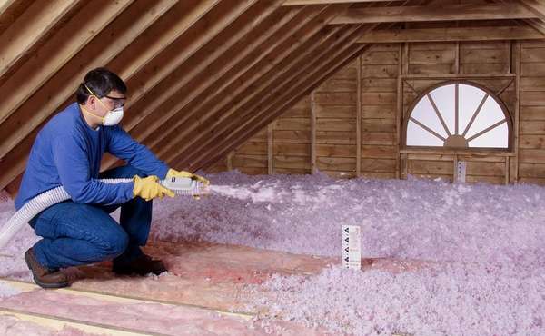Canada Greener Homes Grant 2022 - How to apply fiberglass attic insulation