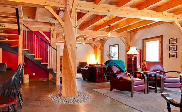 Concrete floors and timber frame as thermal mass