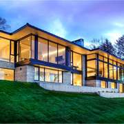 Suspended-film insulating glass windows are high-performance windows