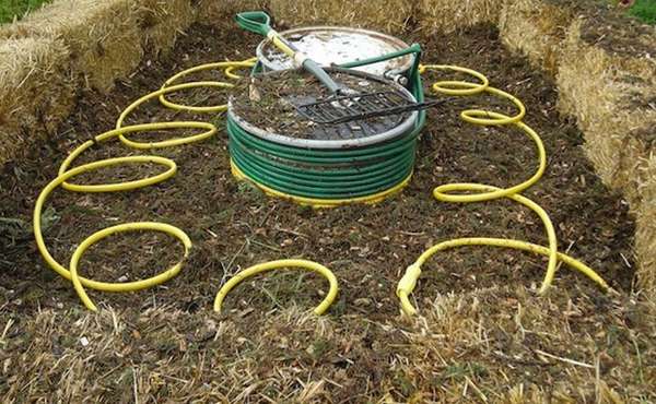 The Methane Midden compost water heater