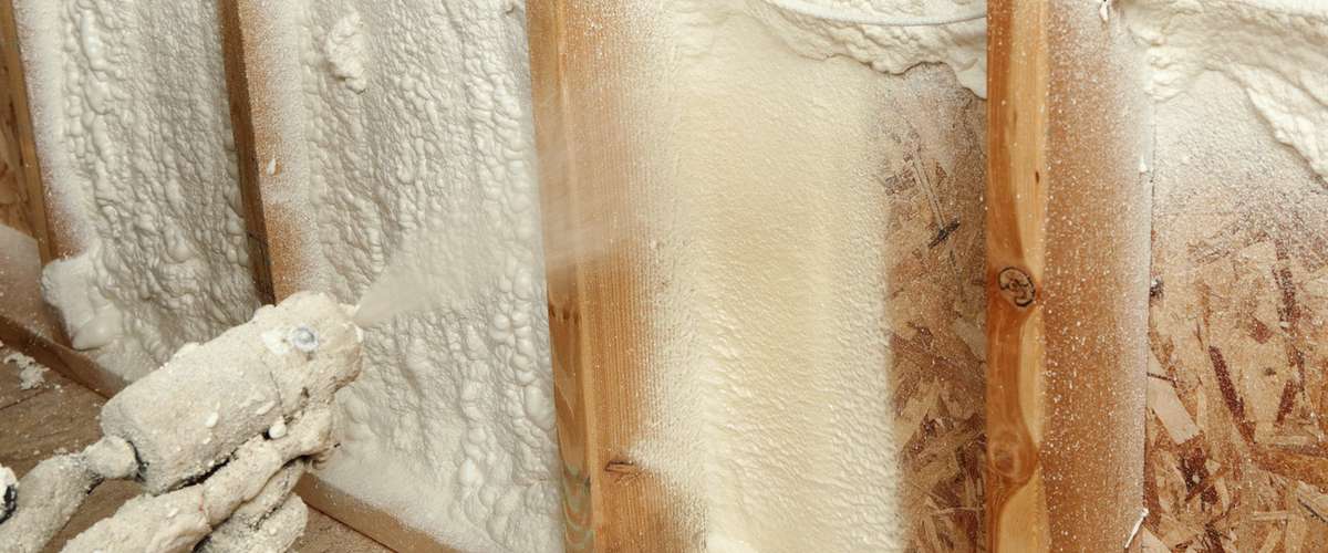 Spray Foam Insulation Is It Good Or Toxic Dangerous Ecohome - How Much Is Diy Spray Foam Insulation
