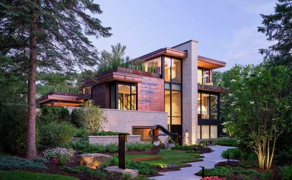 A skilled architect manages project vision and ensures design meets performance.