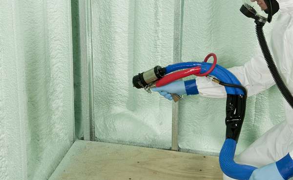 4th generation blowing agents for spray foam