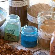 DIY Natural Earth Pigment Paint, Making it at Home is Easy