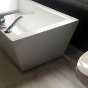 Water efficient bathroom fixtures