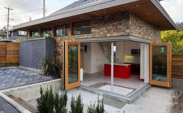 A Vancouver laneway house