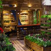 building with recycled shipping pallets