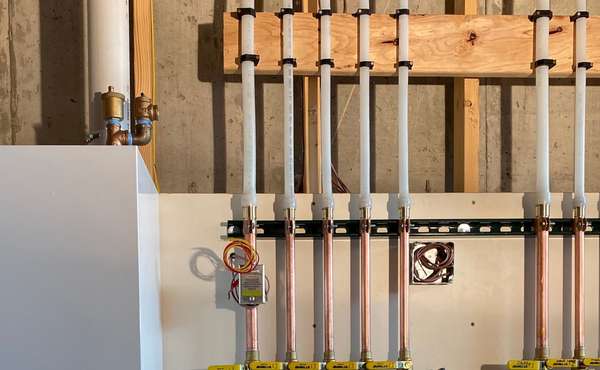 Hydronic heating system