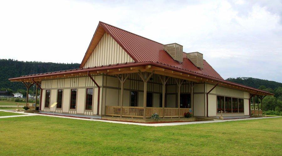 Pre-fabricated straw bale SIPS panels, an environmental choice