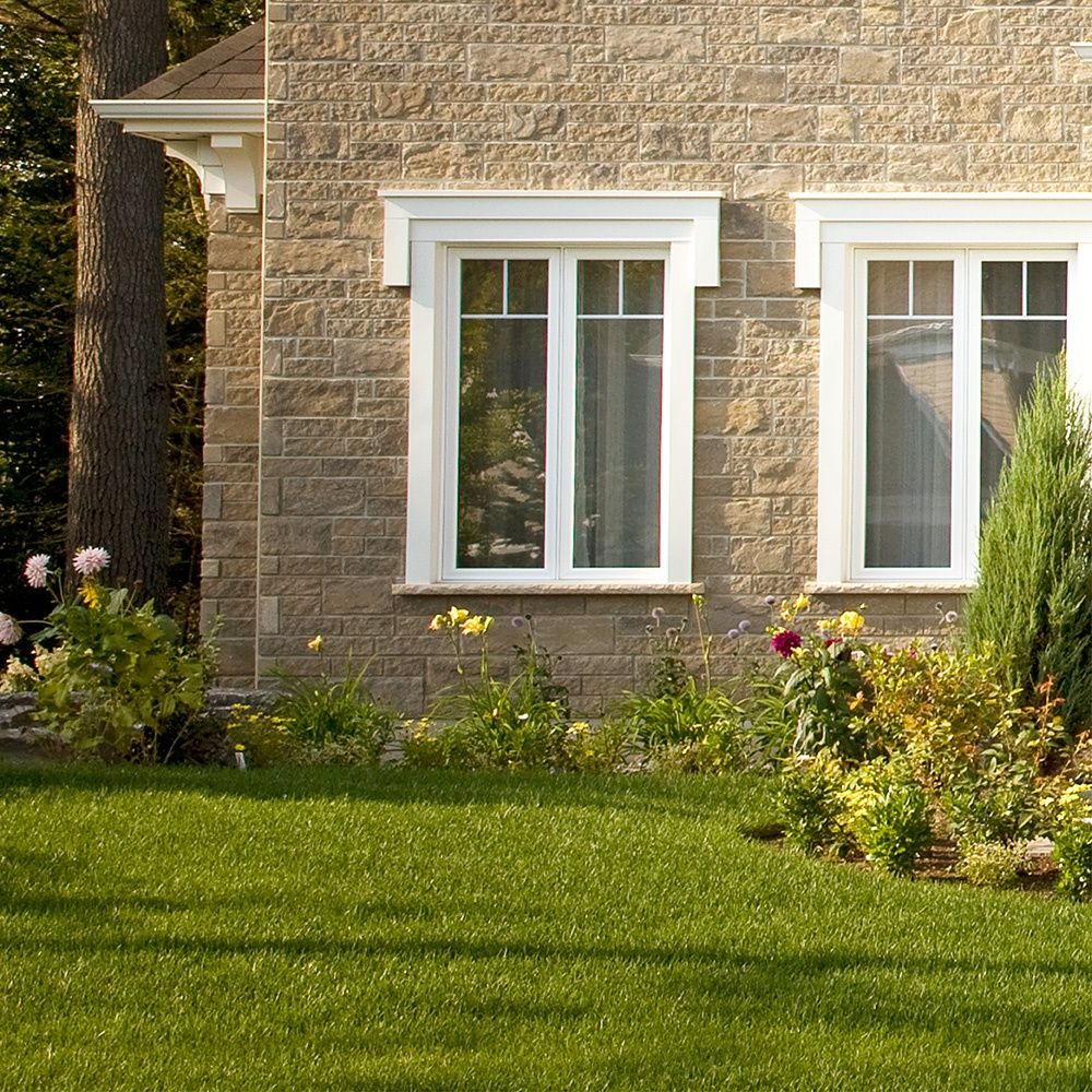 Windows & Glazing Horizon PVC windows by Fenêtres Élite Ecohome