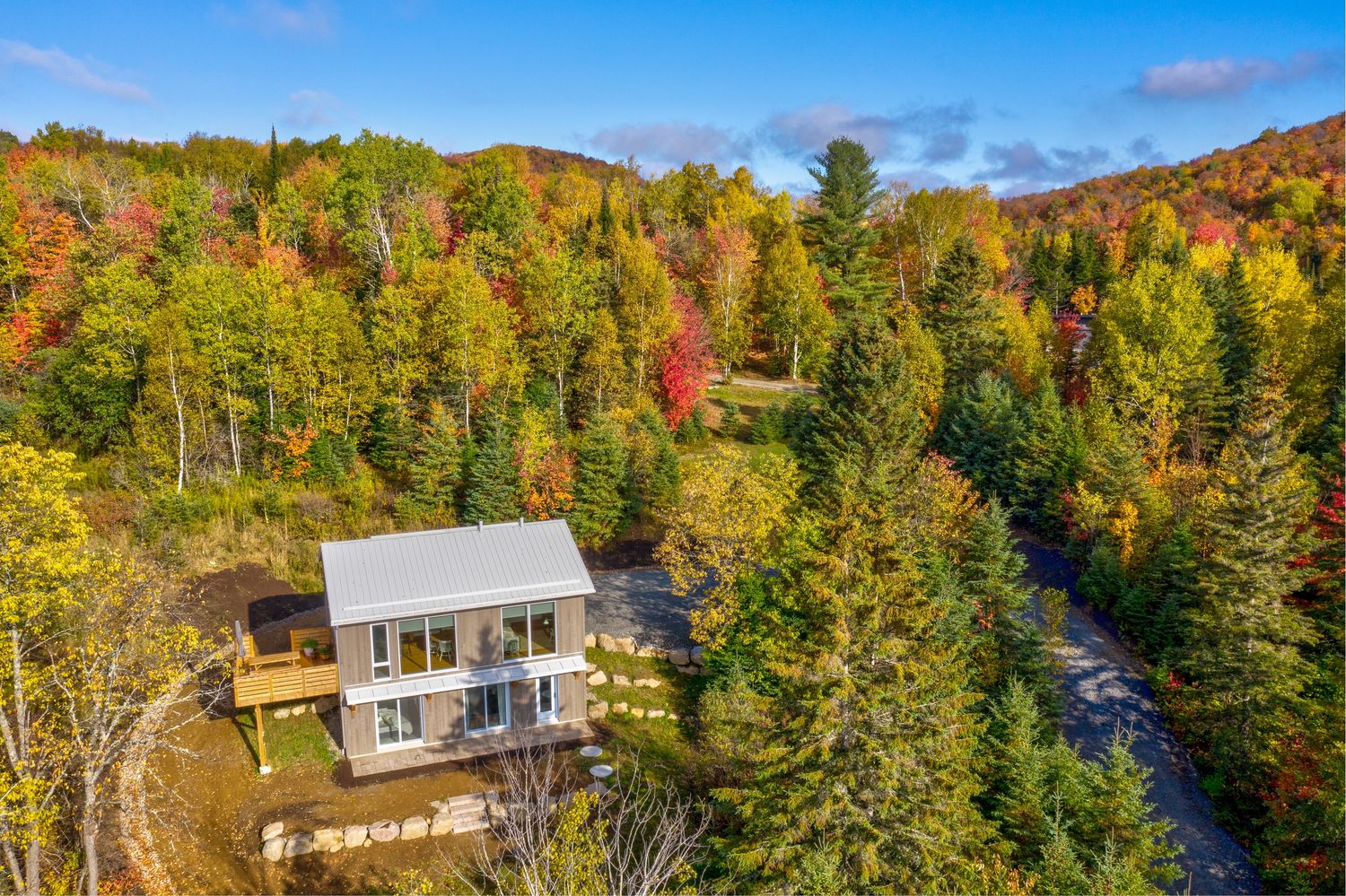 Vue aérienne d'un projet de Maisons unifamiliales près de Saint-Jérôme/Blainville (Laurentides) de Belvedair