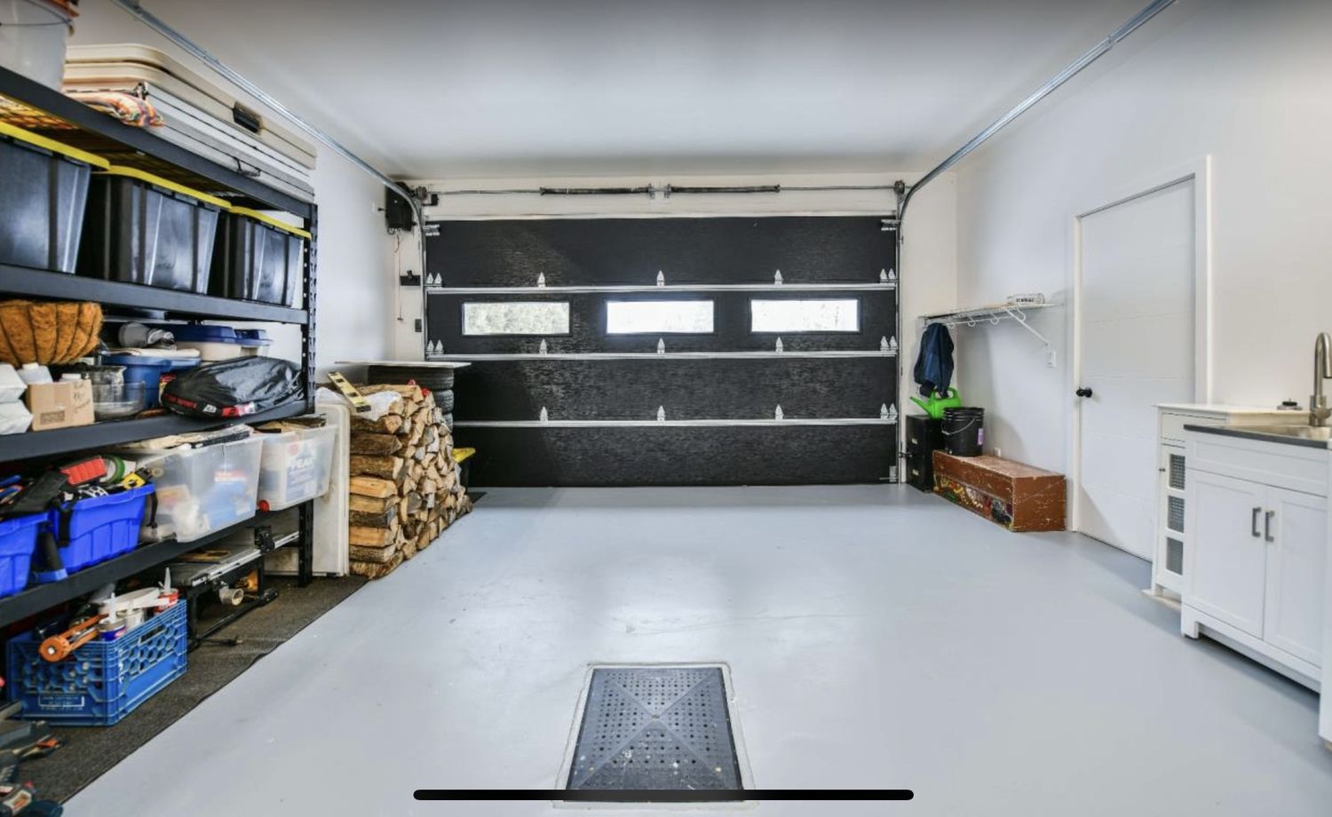 Garage & Shed from a Single family homes project near Sherbrooke (Estrie) by Construction Latulippe