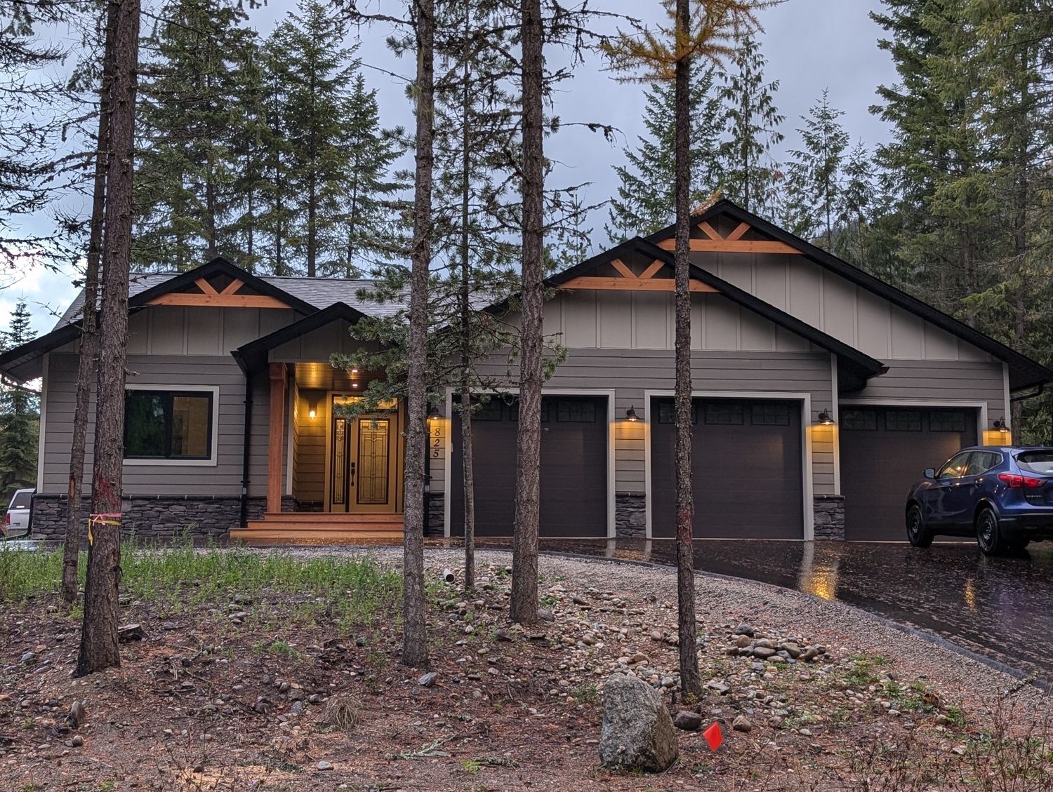 House Exterior from a Single family homes project near Kootenays by Ellenwood Homes
