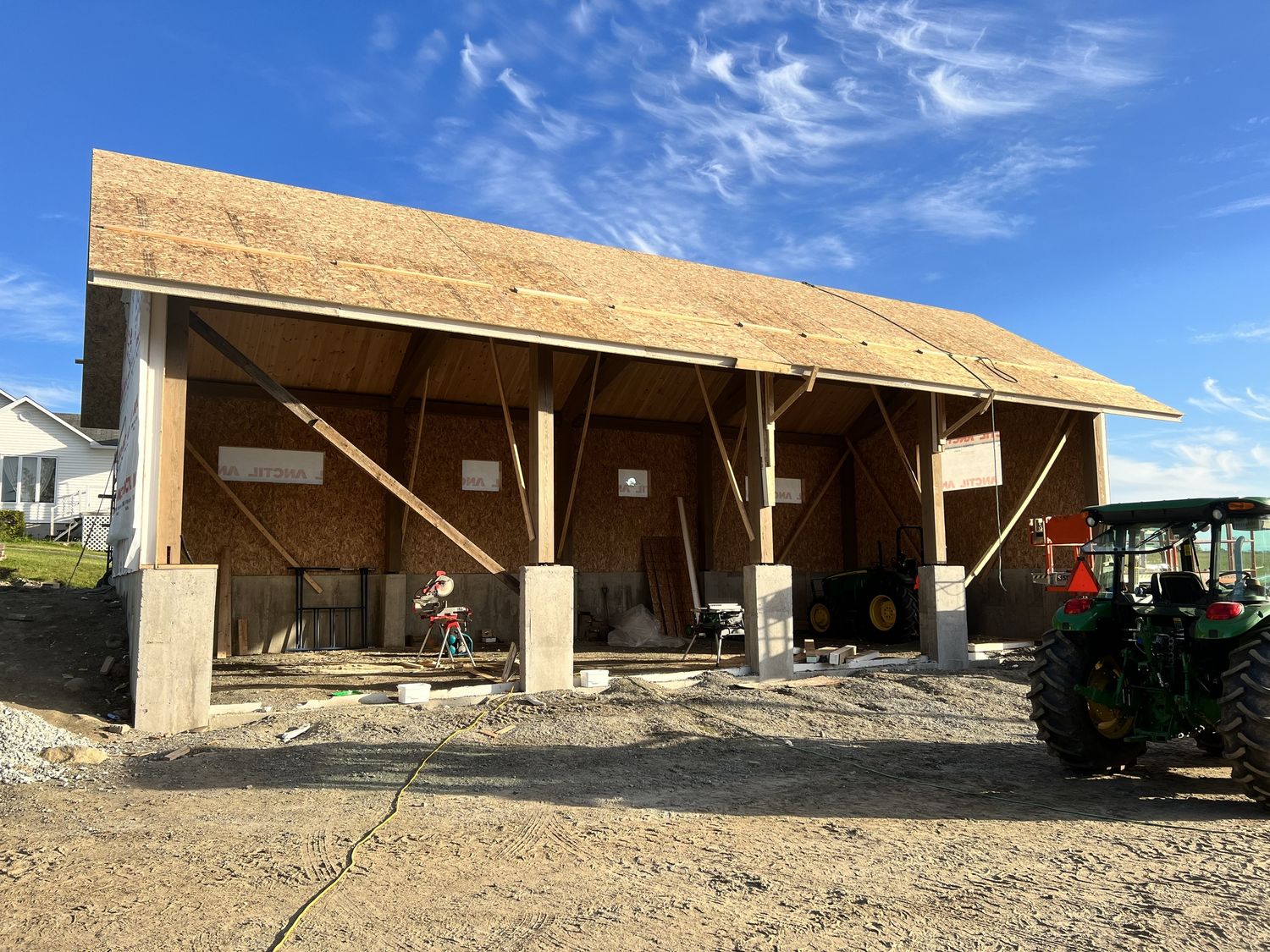 Construcción de exteriores de casas de un proyecto de tipo Armazones de madera maciza cerca de Granby - Bromont - Cowansville por Construction Latulippe
