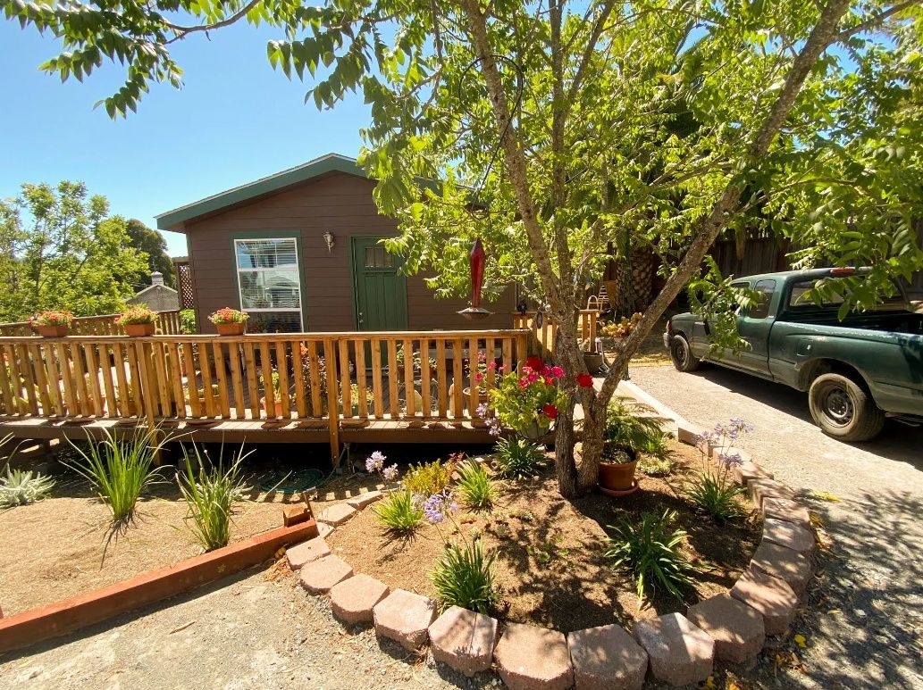 House Exterior from a Accessory Dwelling Units (ADUs) project near San Francisco Bay by Sonoma Manufactured Homes