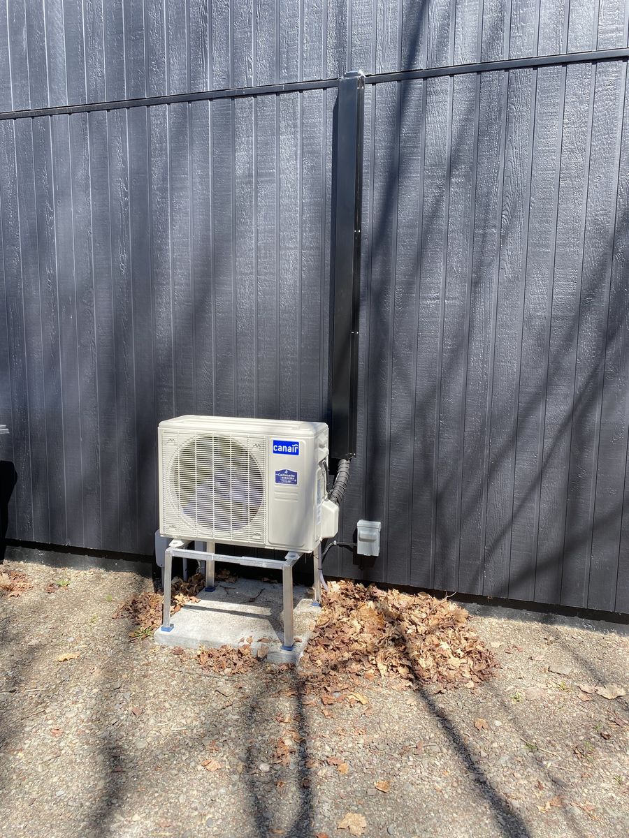 Building mechanicals from a Heat pumps project near Quebec City - Levis by Groupe Caillouette & Associés inc