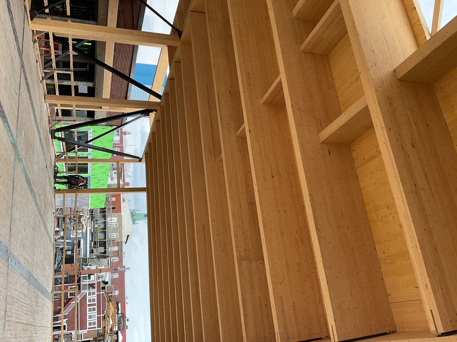 Travaux - Intérieur d'un projet de Structures Lamellé-collé près de Trois-Rivières/Shawinigan (Mauricie) de Ambiance Bois Structure