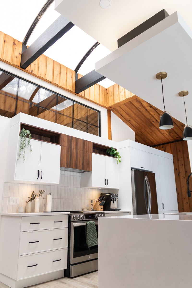 Cuisine d'un projet de Maisons unifamiliales près de Saint-Jean-sur-Richelieu (Montérégie) de FD Architecture inc.