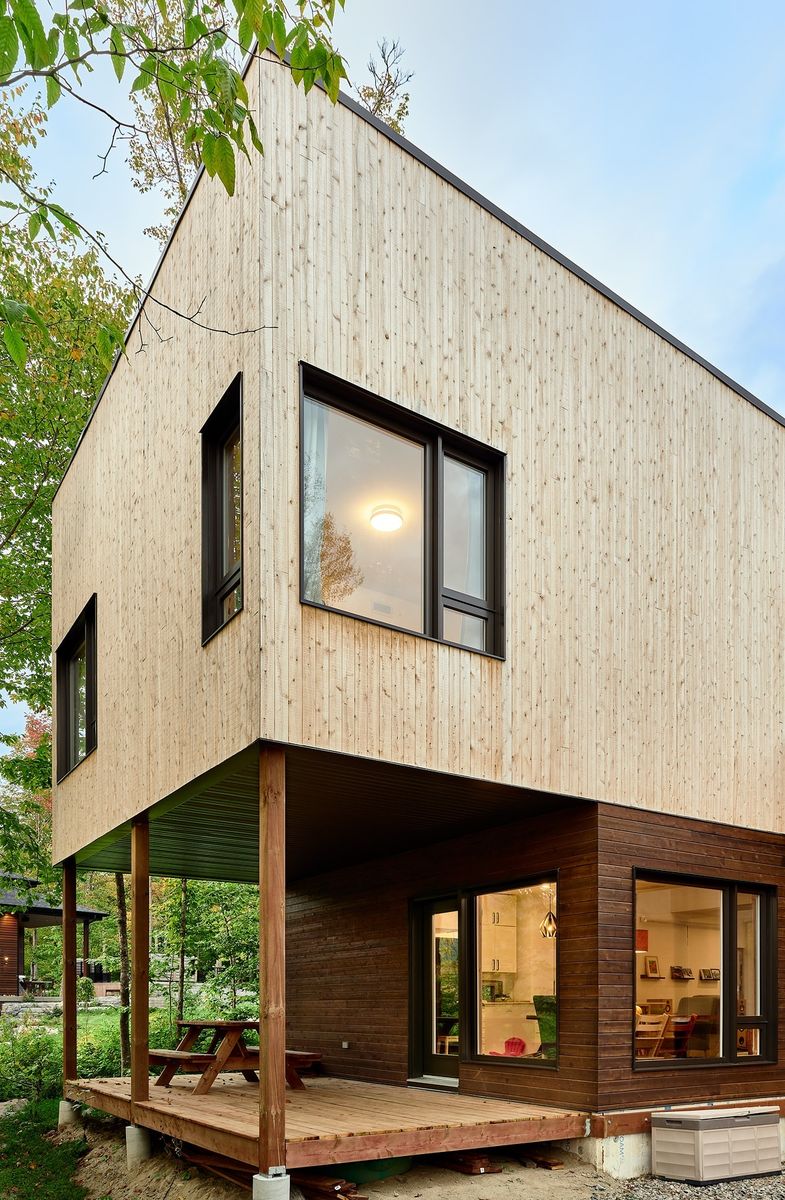 Deck & Balcony from a Accessory Dwelling Units (ADUs) project near Quebec City - Levis by TERGOS Architecture + Construction