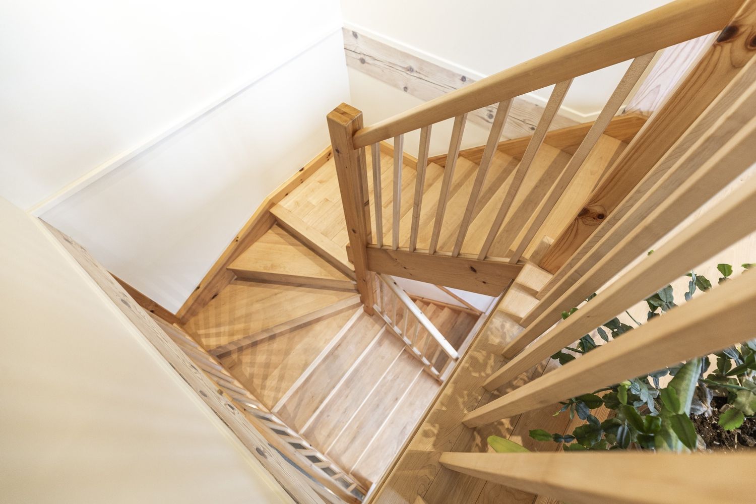 Escaliers d'un projet de Maisons unifamiliales près de Sherbrooke (Estrie) de REALTA Agence Immobilière