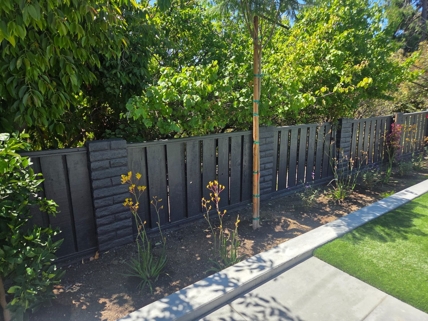 Jardin potager d'un projet de Cuisines extérieures près de San Francisco Bay de Contractors Central