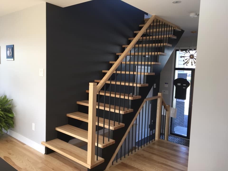 Escaliers d'un projet de Maisons unifamiliales près de Granby/Bromont/Cowansville (Estrie) de GAÉTAN SIROIS CONSTRUCTION INC