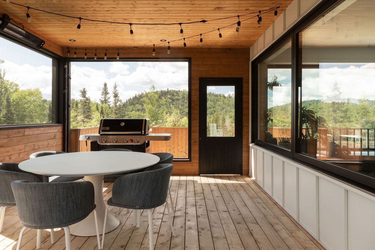 Véranda et solarium d'un projet de Maisons unifamiliales près de Saint-Jérôme/Blainville (Laurentides) de Toundra construction