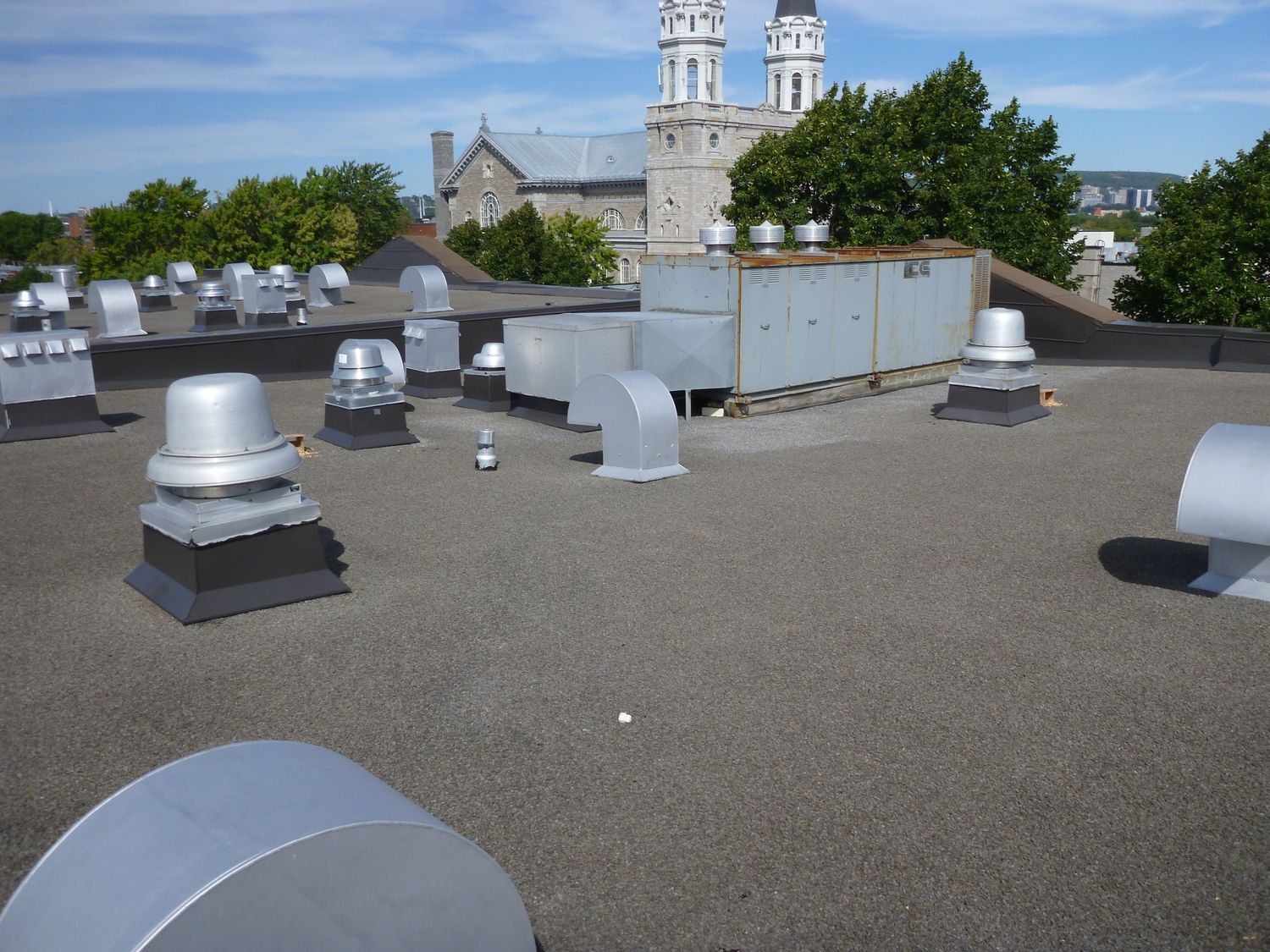 Toit terrasse d'un projet de Audit énergétique près de Montréal/Laval/Longueuil (Grand Montréal) de ALTE Coop