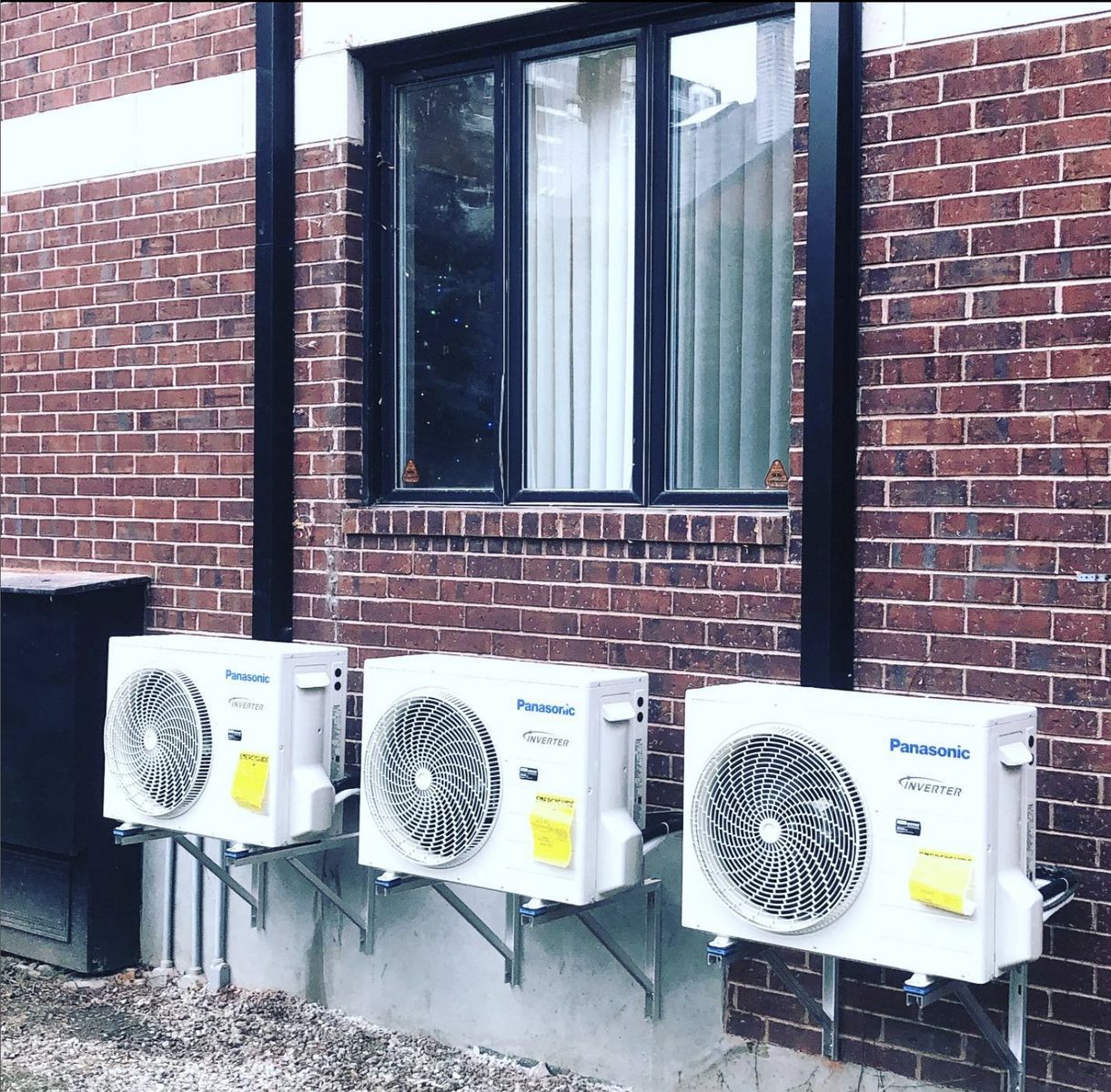 Mécanique du bâtiment d'un projet de Thermopompes près de Montréal/Laval/Longueuil (Grand Montréal) de Confortech Climatisation Chauffage