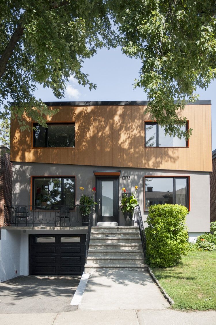 Fachada frontal de un proyecto de tipo Viviendas unifamiliares cerca de Montreal (Gran Montreal) por Rose Architecture
