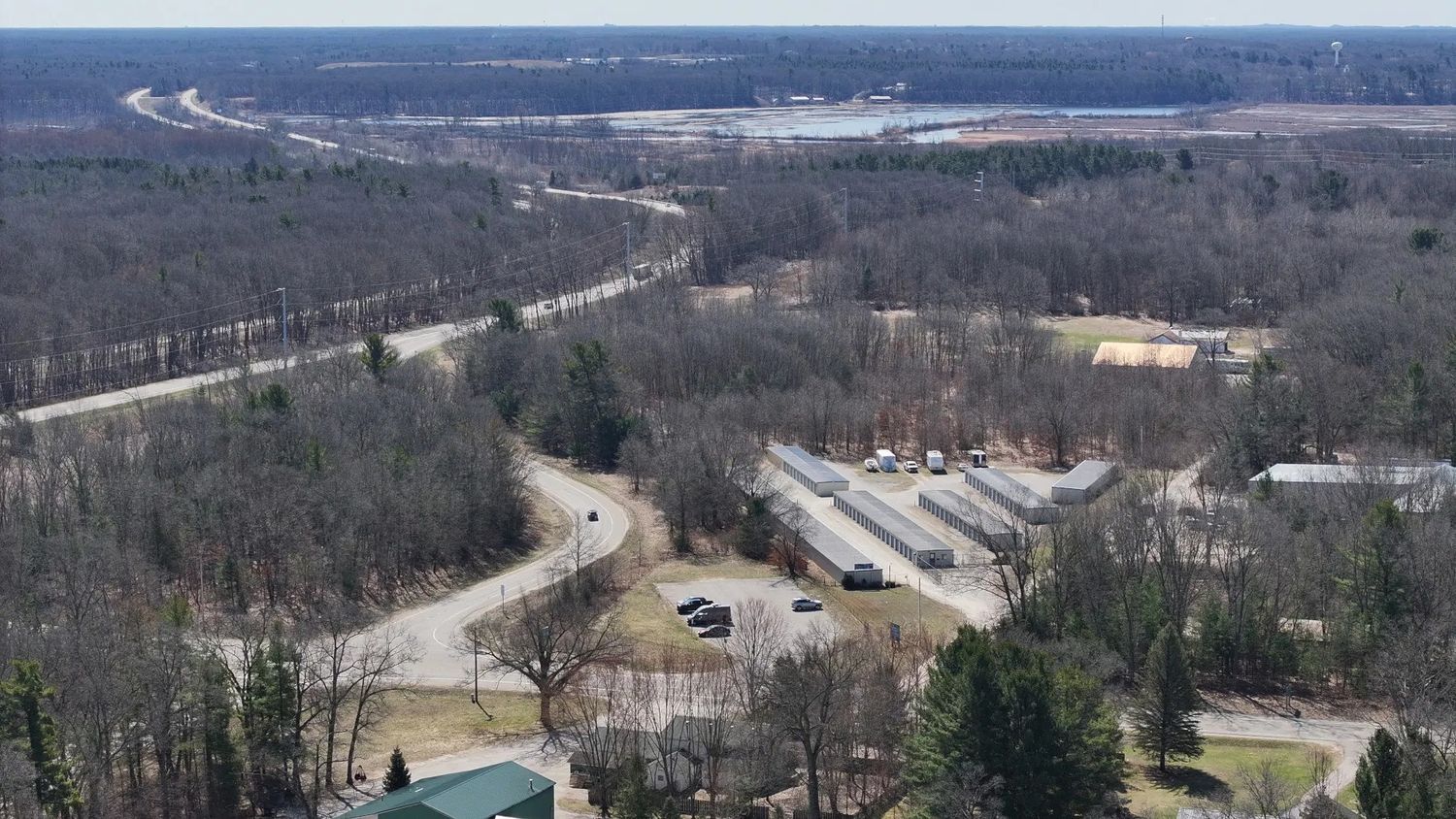  de un proyecto de tipo Restauración de hábitats naturales cerca de Grand Rapids por Lake Michigan Self Storage