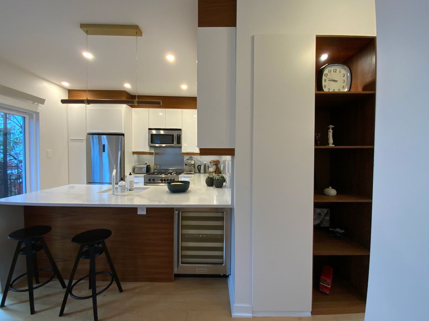 Kitchen from a Home extensions project near Montreal (Greater Montreal) by psb
