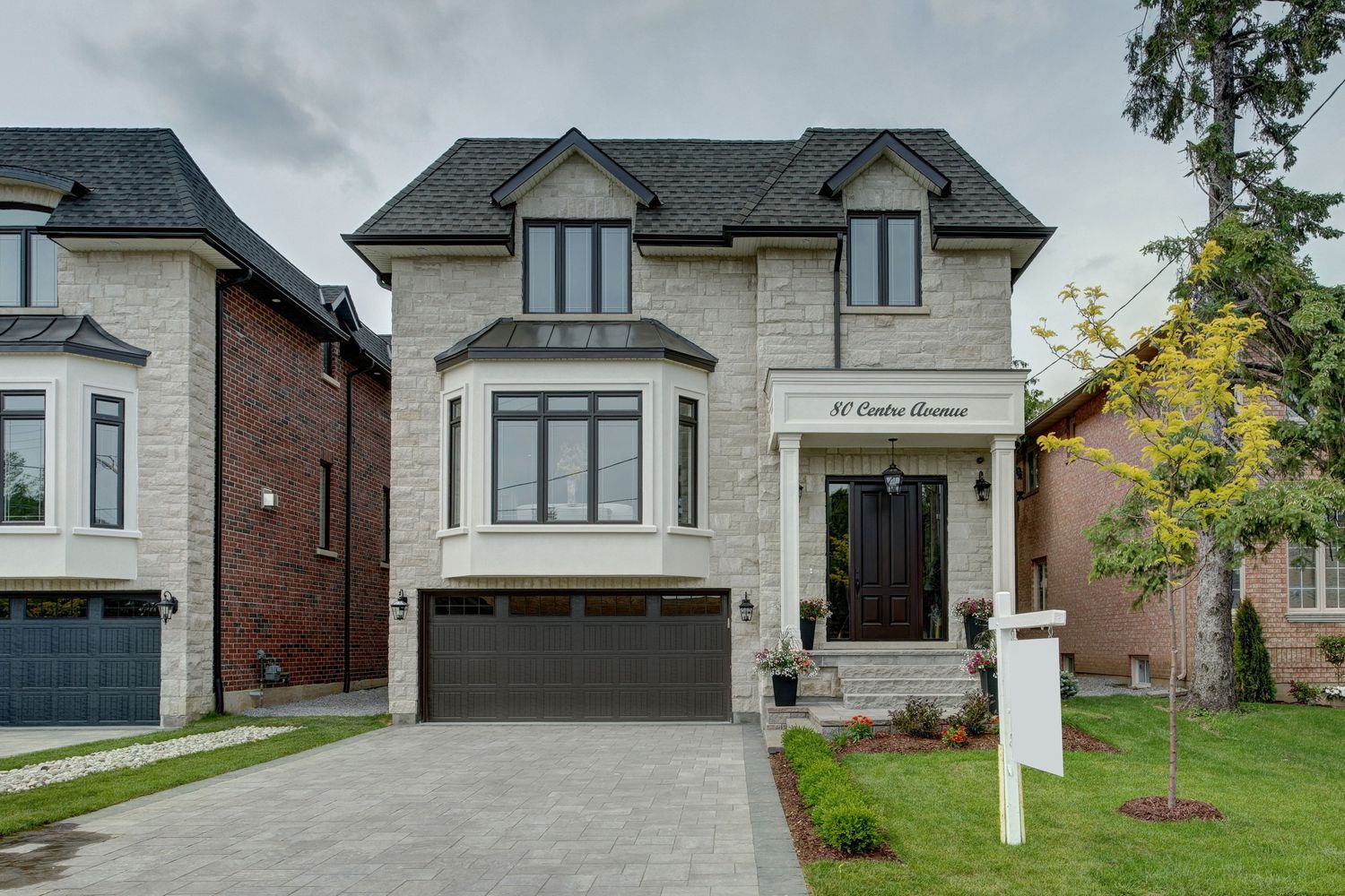 House Exterior from a Single family homes project near Toronto (Greater Toronto) by Avvio Fine Homes