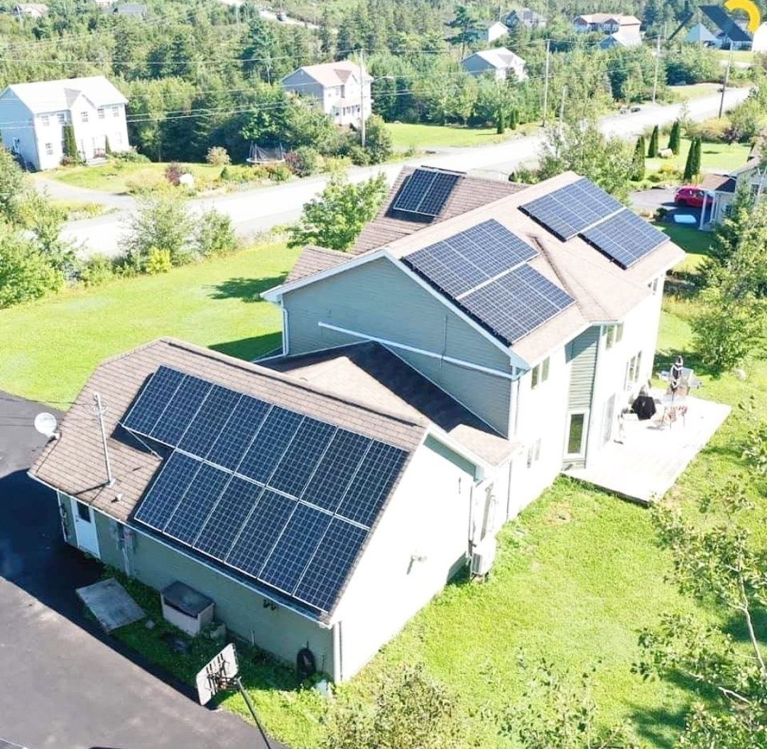 Mécanique du bâtiment d'un projet de Panneaux solaires photovoltaïques près de Saguenay/Lac-Saint-Jean de Solution Solaire