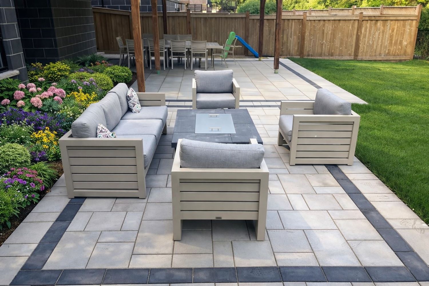  d'un projet de Patios, Pergolas et Gazebos près de Toronto (Grand Toronto) de Pinnacle Stone And Design
