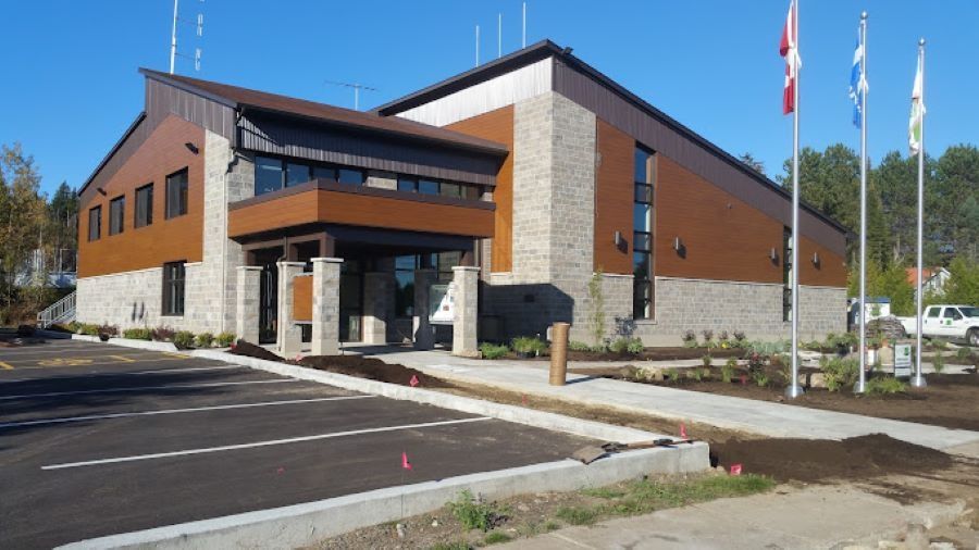 Travaux - Aménagement paysager d'un projet de Développements immobiliers près de Montréal/Laval/Longueuil (Grand Montréal) de Michel Tellier Architecte
