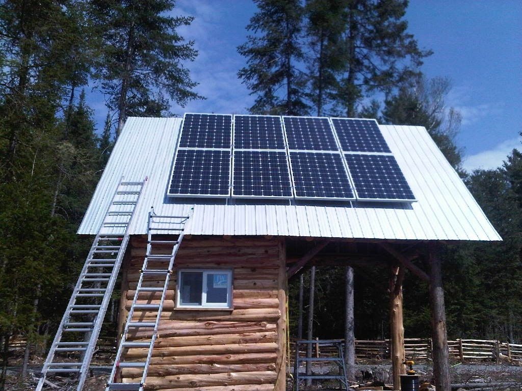  de un proyecto de tipo Sistemas fotovoltaicos autónomos cerca de Ottawa por Ottawa Valley Solar