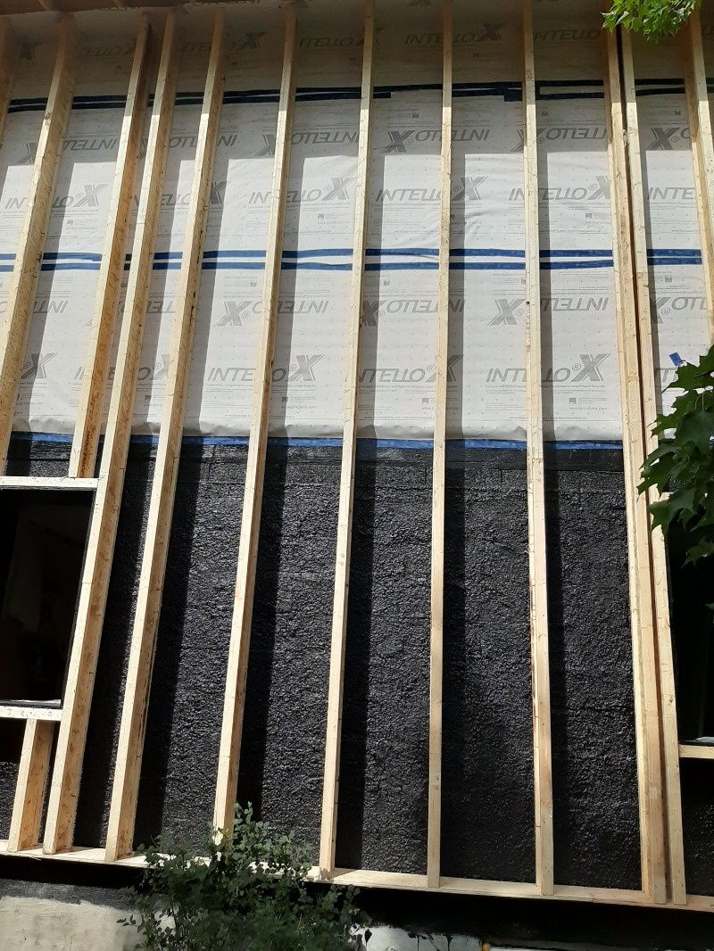 House Construction Exteriors from a Single family homes project near Kitchener - Cambridge - Guelph by Just Working Construction Inc.