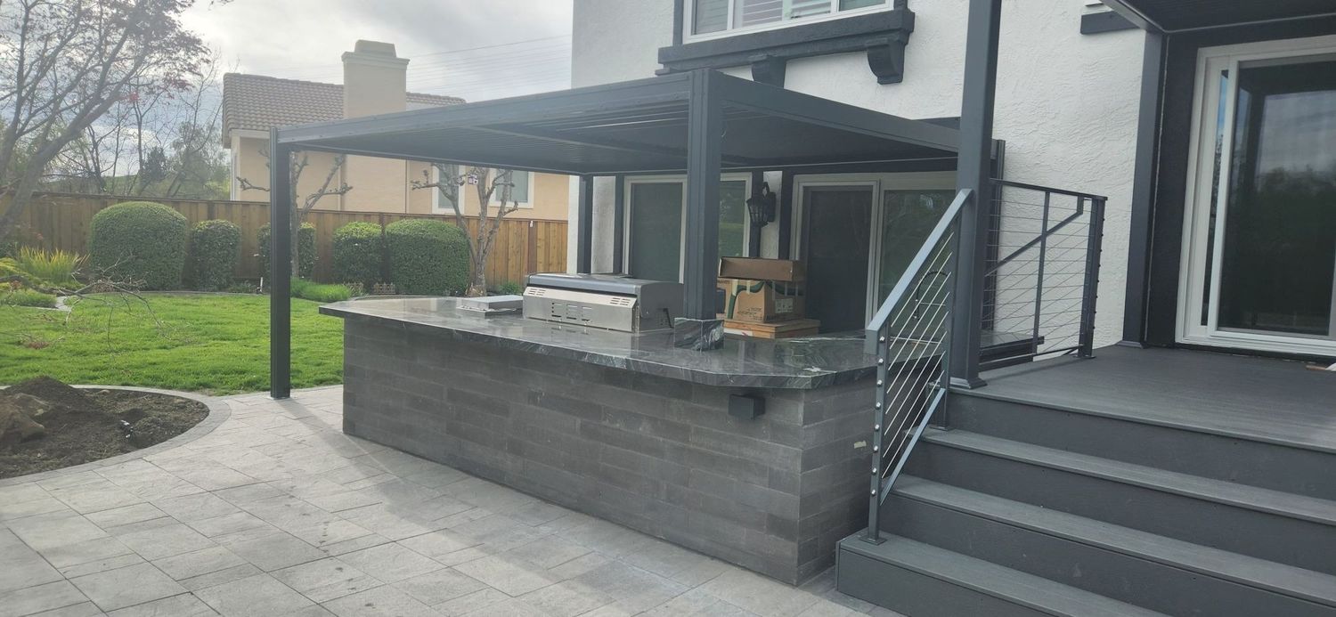 Backyard from a Outdoor Kitchens project near San Francisco Bay by Contractors Central