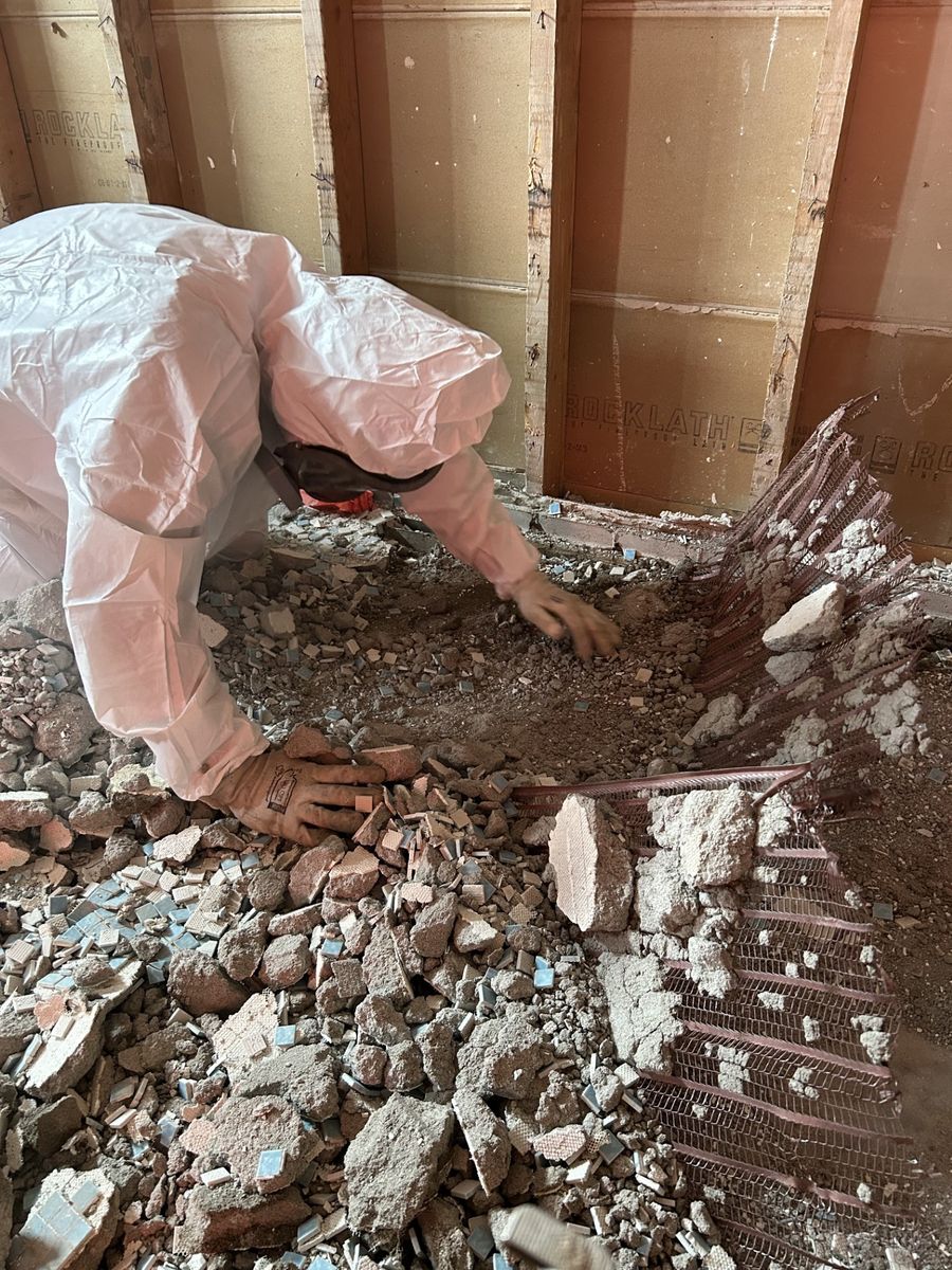 Travaux - Intérieur d'un projet de Décontamination près de Saint-Jérôme/Blainville (Laurentides) de Décontamina PRO Inc.
