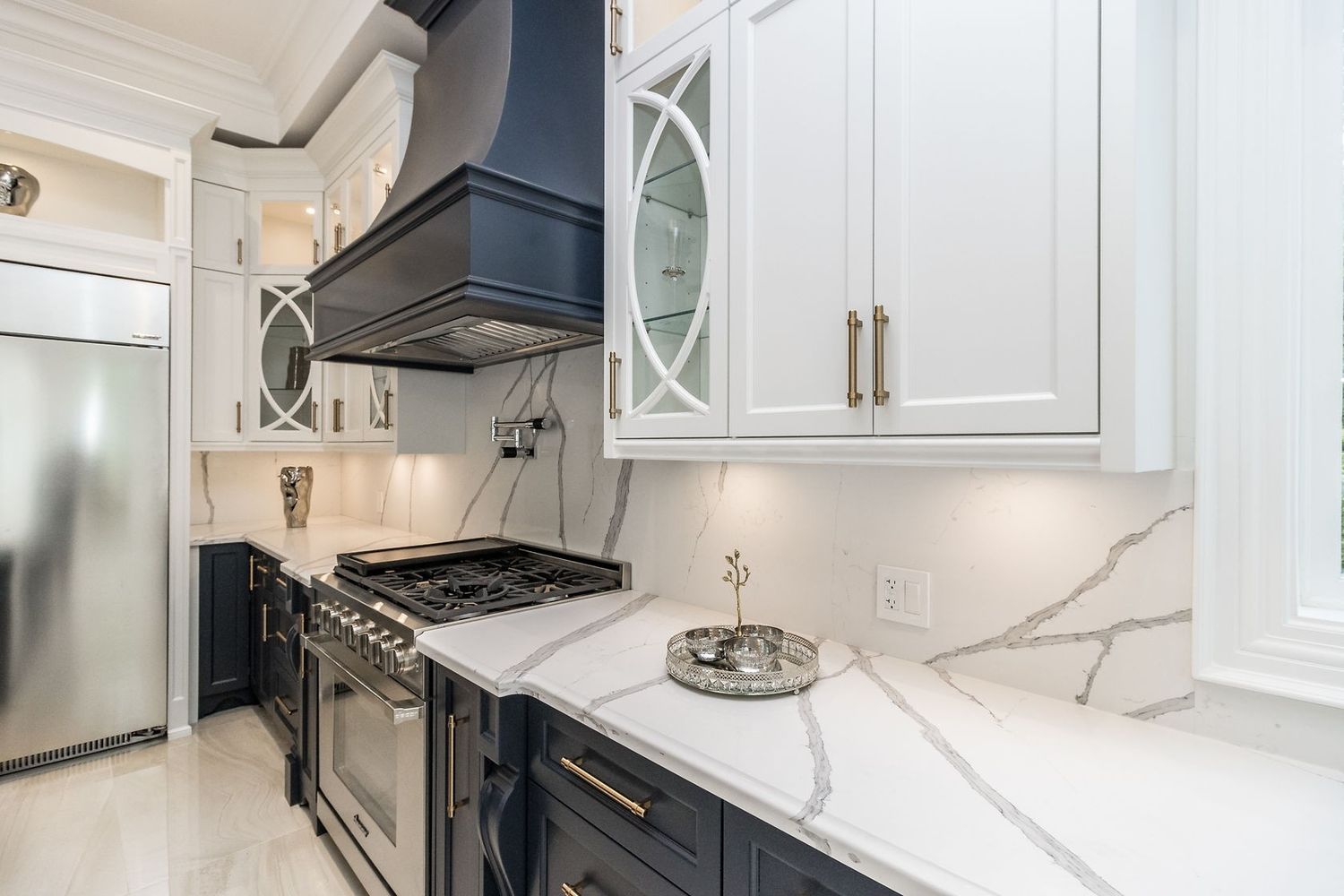  d'un projet de Cuisines près de Toronto (Grand Toronto) de Kitchen & Bath | Toronto Kitchen Renovation