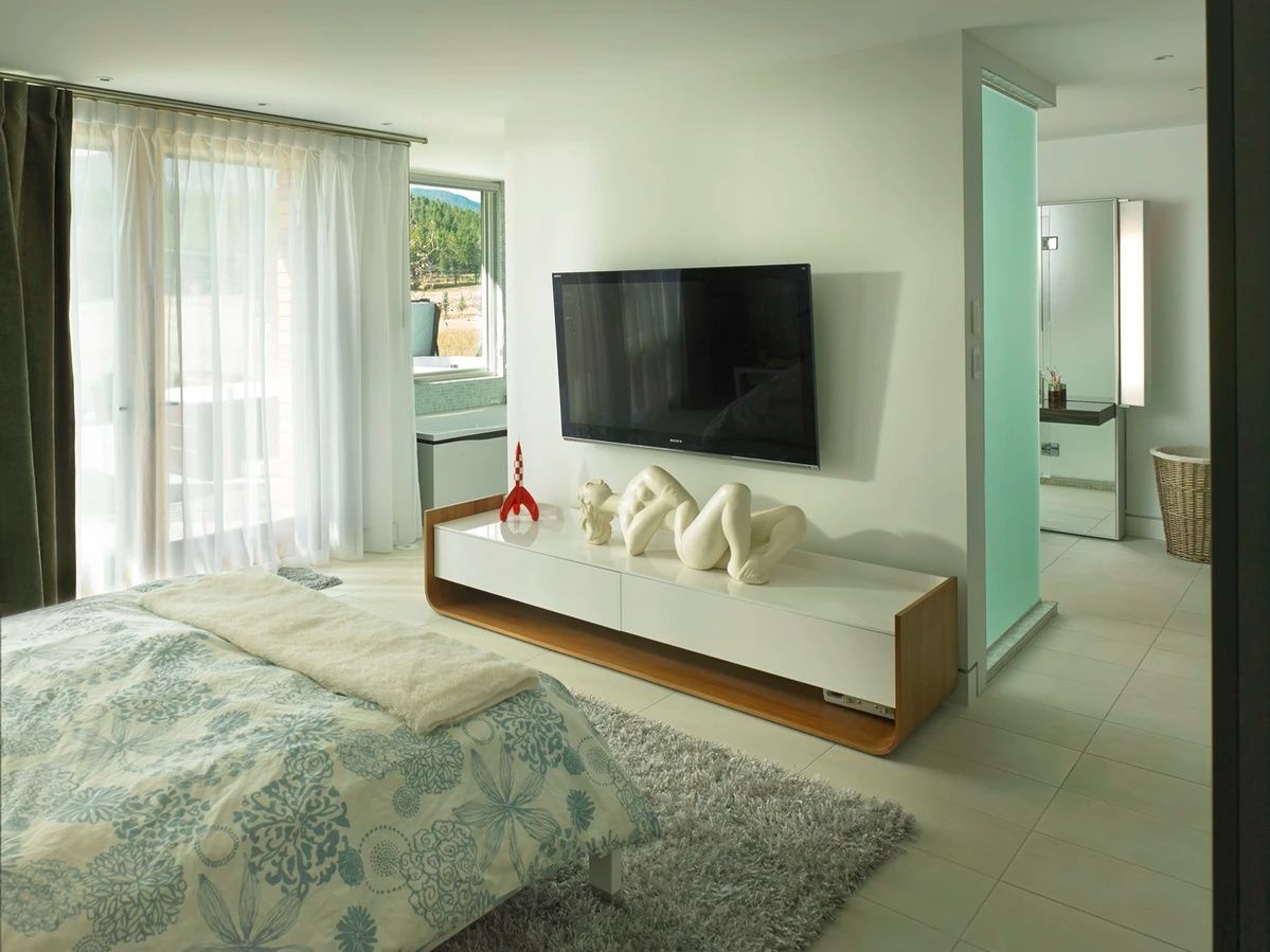 Dormitorio de un proyecto de tipo Casas Prefabricadas y modulares cerca de Victoria por Island Cedar Homes