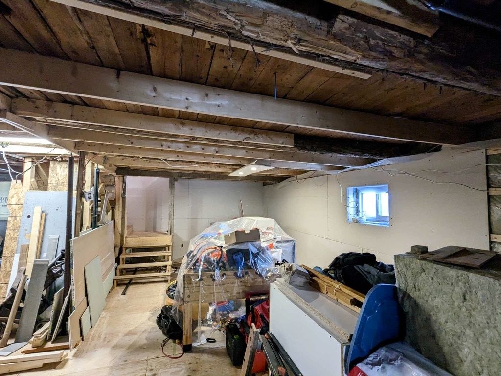 House Construction Interiors from a Single family homes project near Rimouski (Bas-Saint-Laurent) by La Couverte Construction Communautaire