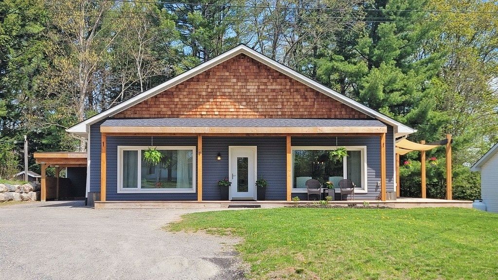 House Exterior from a Prefab and Modular Houses project near Toronto (Greater Toronto) by Quantum Passivhaus